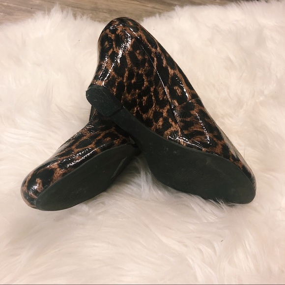 Shiny NY&Co Leopard Print Wedges! - Picture 4 of 4